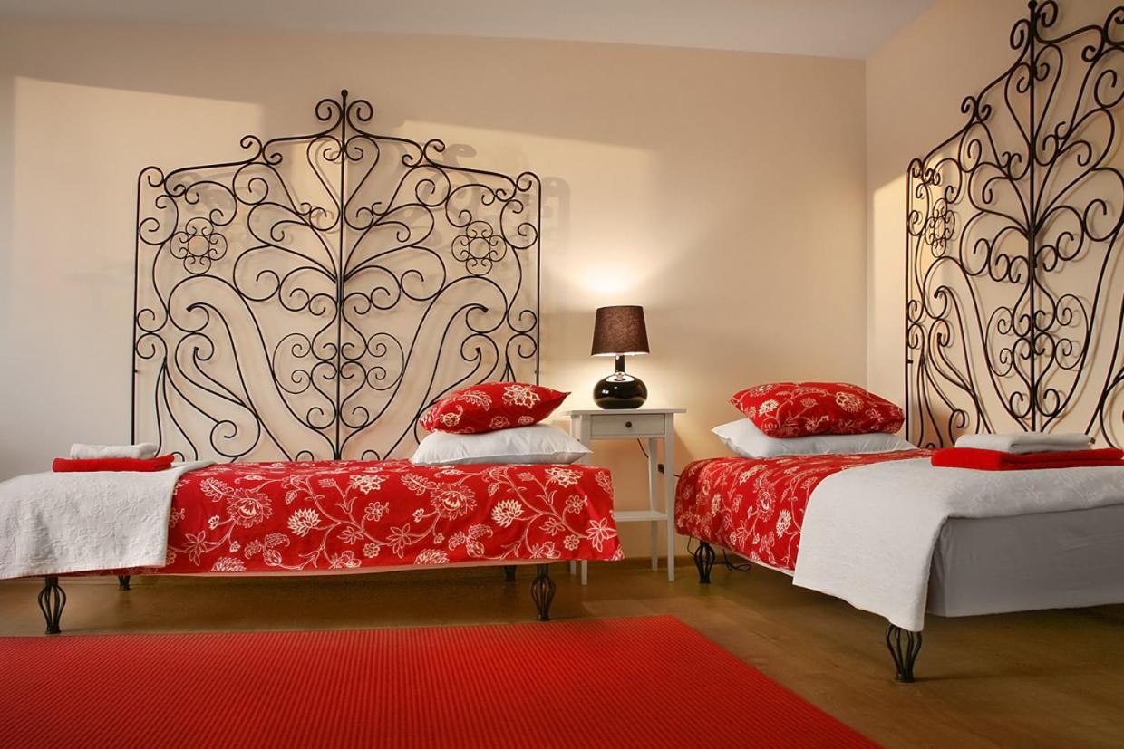 Apartamenty Pomaranczarnia Poznan Luaran gambar